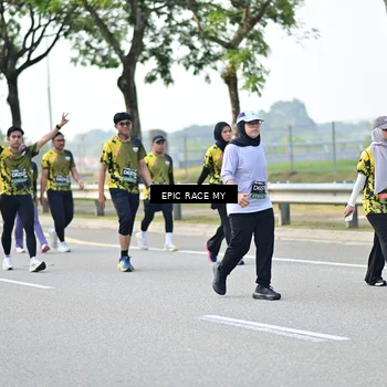 Runner Photo 6284441