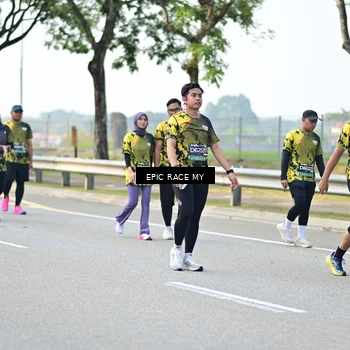Runner Photo 6284493