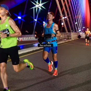 Runner Photo 6284592