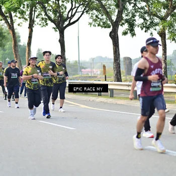 Runner Photo 6285010