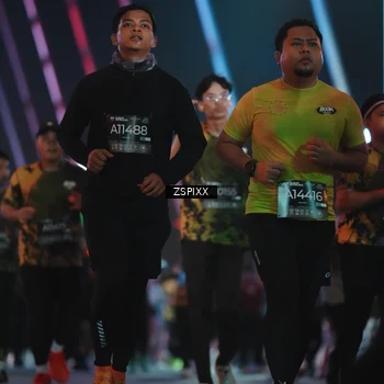 Runner Photo 6285013