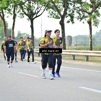 Runner Photo 6285033