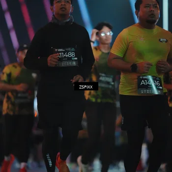 Runner Photo 6285053