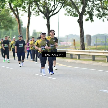 Runner Photo 6285069