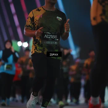 Runner Photo 6285153