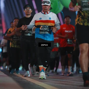 Runner Photo 6285305