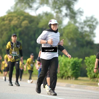 Runner Photo 6285310