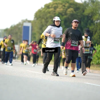 Runner Photo 6285343