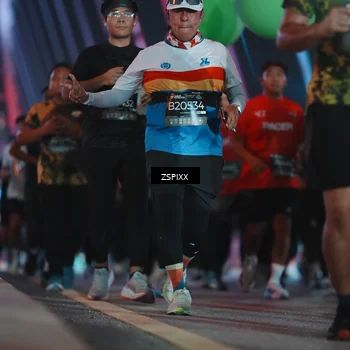 Runner Photo 6285348