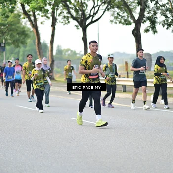 Runner Photo 6285416