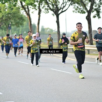 Runner Photo 6285445