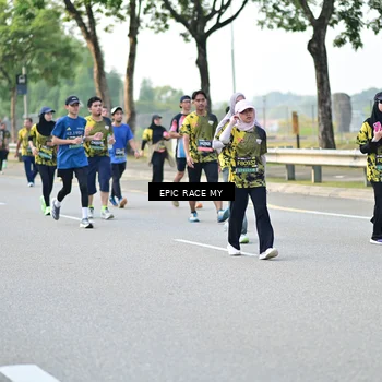 Runner Photo 6285537