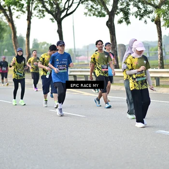 Runner Photo 6285653