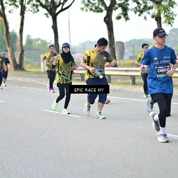 Runner Photo 6285713