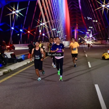 Runner Photo 6285801