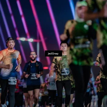 Runner Photo 6285846