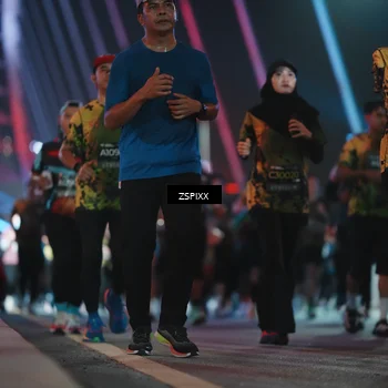 Runner Photo 6285909