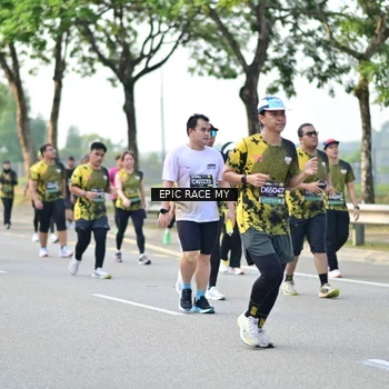 Runner Photo 6285938