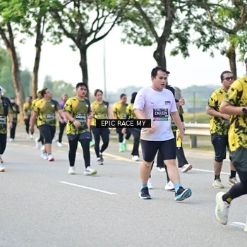 Runner Photo 6285974