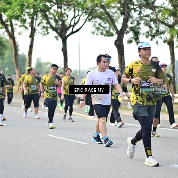 Runner Photo 6286004