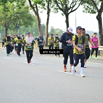 Runner Photo 6286073