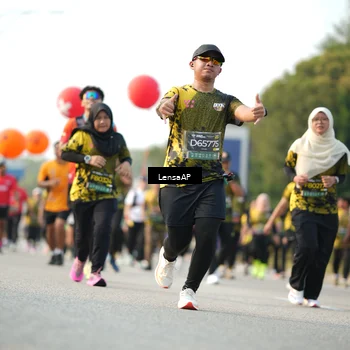 Runner Photo 6286118