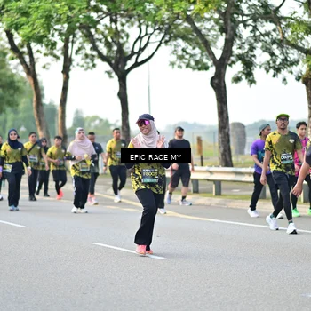Runner Photo 6286140