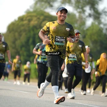 Runner Photo 6286376
