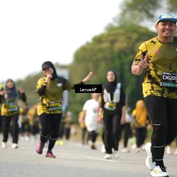 Runner Photo 6286426