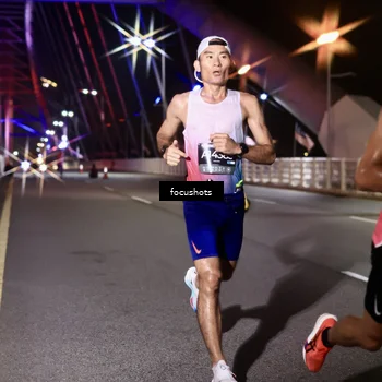 Runner Photo 6286450