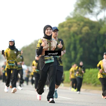 Runner Photo 6286512