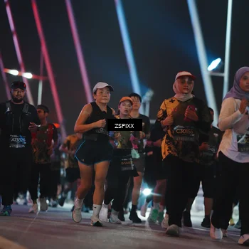 Runner Photo 6286535
