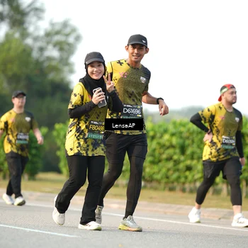 Runner Photo 6286734