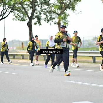 Runner Photo 6286744