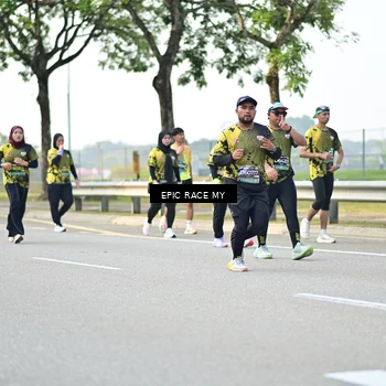 Runner Photo 6286773