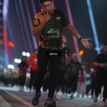 Runner Photo 6287025