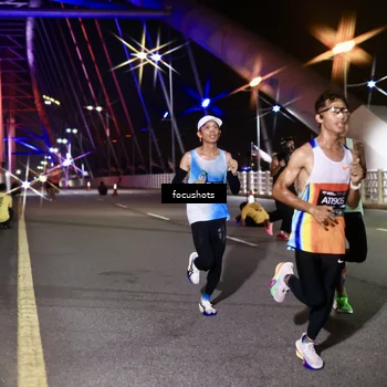 Runner Photo 6287053