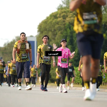 Runner Photo 6287136