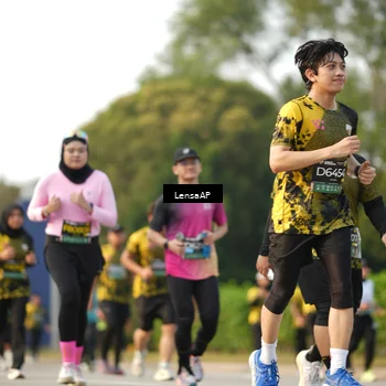 Runner Photo 6287364