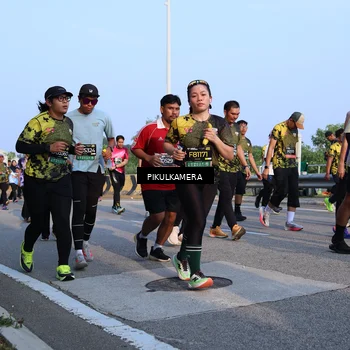 Runner Photo 6287553