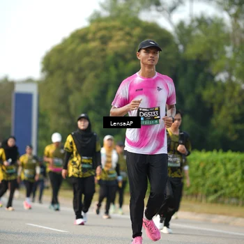 Runner Photo 6287563