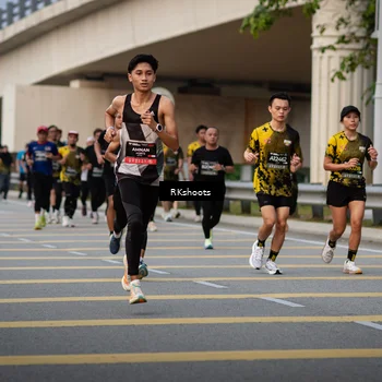 Runner Photo 6287624