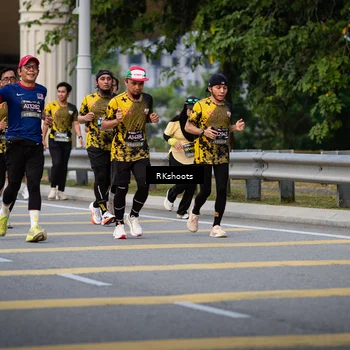 Runner Photo 6287649