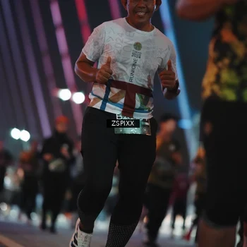 Runner Photo 6287677