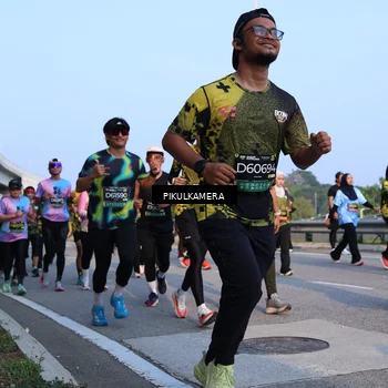 Runner Photo 6287745