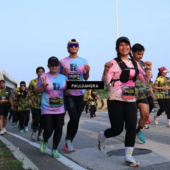 Runner Photo 6287750