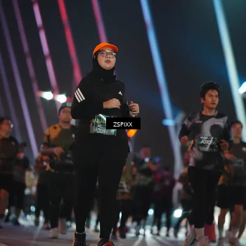 Runner Photo 6287764