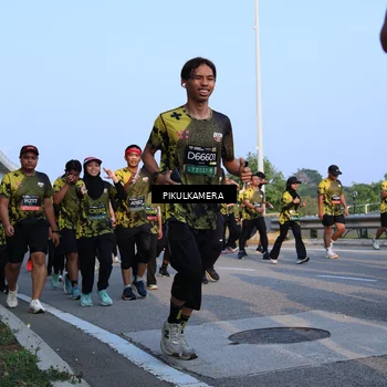 Runner Photo 6287804