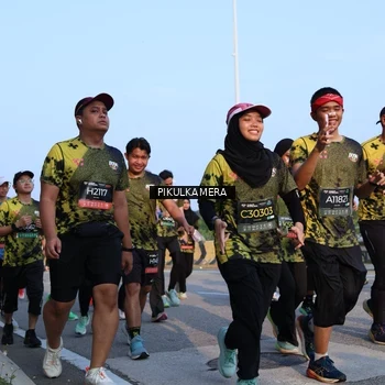 Runner Photo 6287856