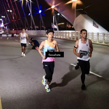Runner Photo 6287898